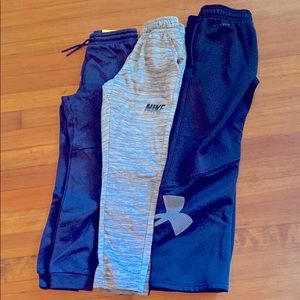 Youth size small joggers and sweats